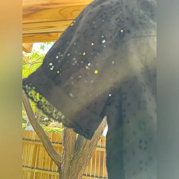 J. Crew NWT Eyelet Cropped Top Blouse Lace Covered Buttons BLACK medium - Picture 7 of 16